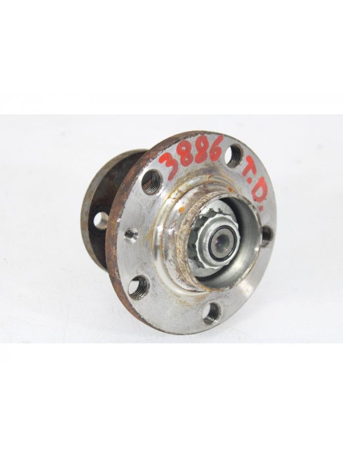 Recambio de buje para volkswagen polo (6c1) advance bluemotion referencia OEM IAM 3886TD