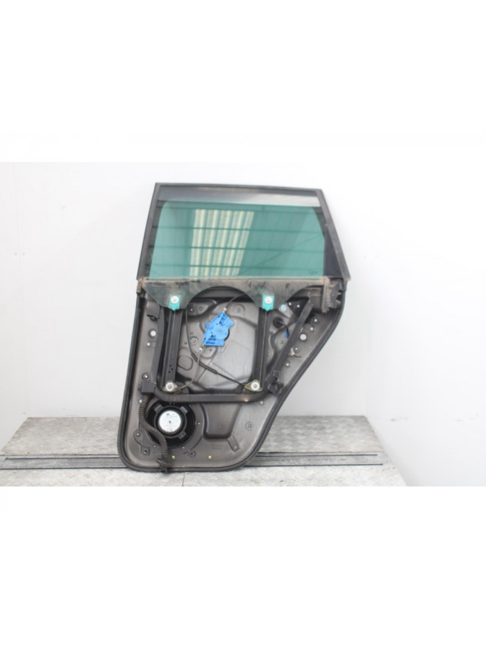 Recambio de elevalunas trasero izquierdo para volkswagen touareg (7la) tdi v6 referencia OEM IAM 7L6839729B3124TI