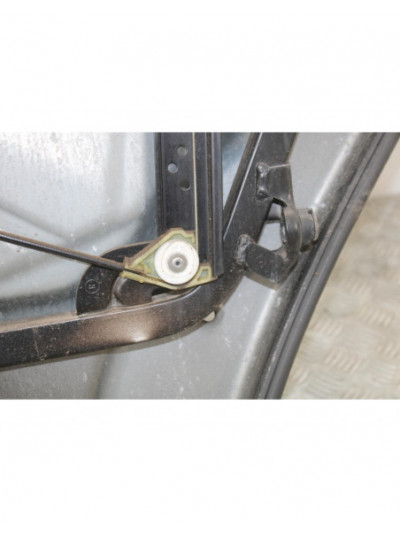 Recambio de elevalunas trasero izquierdo para volkswagen touareg (7la) tdi v6 referencia OEM IAM 7L6839729B3124TI