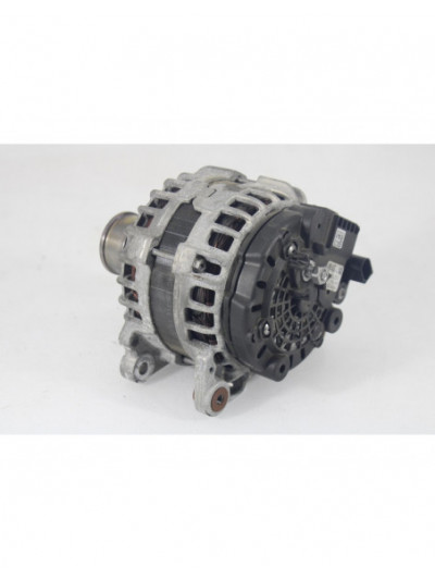 Recambio de alternador para volkswagen polo (6c1) advance bluemotion referencia OEM IAM 04C903023L