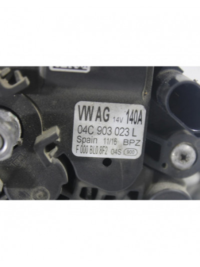 Recambio de alternador para volkswagen polo (6c1) advance bluemotion referencia OEM IAM 04C903023L