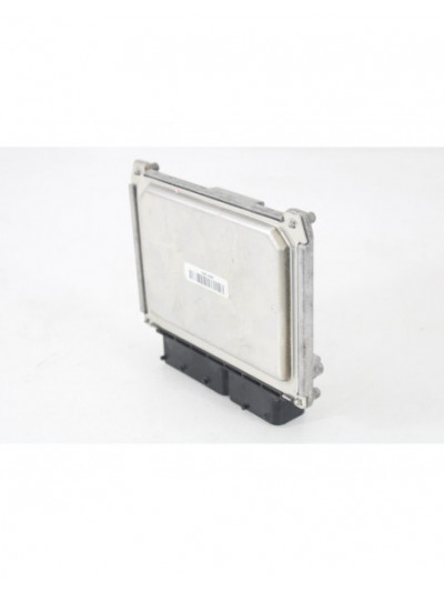 Recambio de centralita motor uce para volkswagen t-cross 1.0 referencia OEM IAM 05C907394D