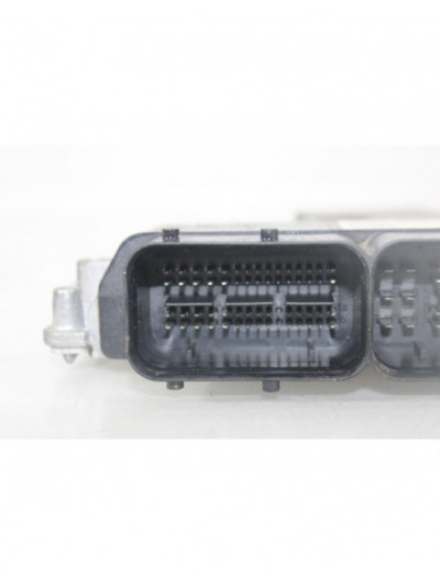 Recambio de centralita motor uce para volkswagen t-cross 1.0 referencia OEM IAM 05C907394D