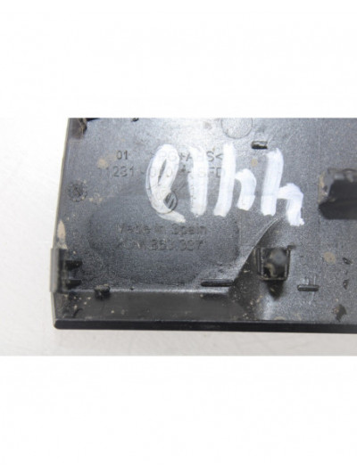 Recambio de enchufe 12v para volkswagen t-cross 1.0 referencia OEM IAM 2GM863337