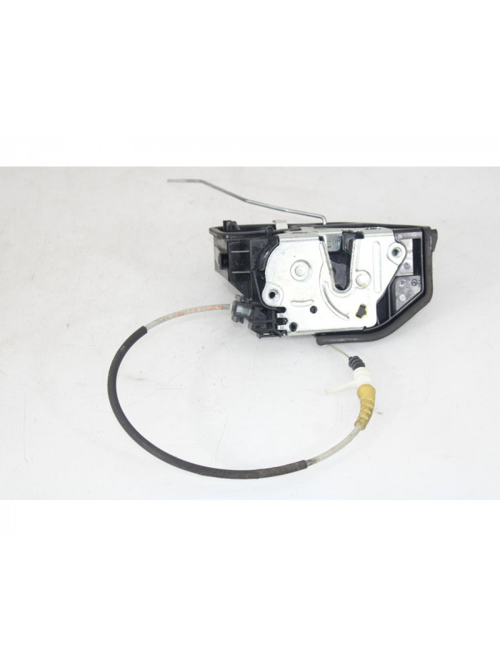 Cerradura puerta trasera derecha BMW 5 520 d 2012