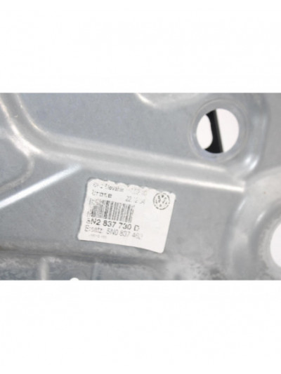 Elevalunas delantero derecho VOLKSWAGEN TIGUAN +Motion 2010