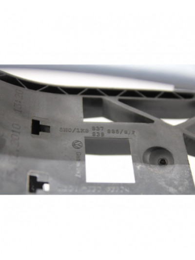 Maneta exterior trasera derecha VOLKSWAGEN TIGUAN +Motion 2010