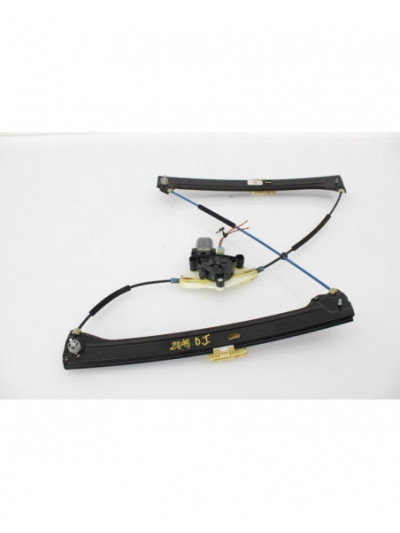 Recambio de elevalunas delantero izquierdo para volkswagen touran (5t1) advance bmt referencia OEM IAM 5TA837461