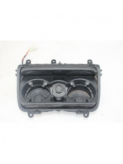 Recambio de cenicero para bmw 5 (f10) 520 d referencia OEM IAM 51169206401