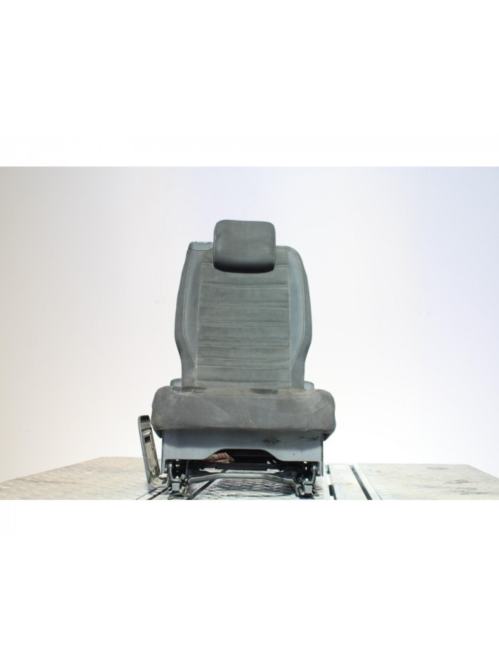 Recambio de asiento trasero derecho para volkswagen touran (5t1) advance bmt referencia OEM IAM 2848T.M.D.