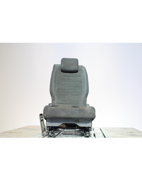 Recambio de asiento trasero derecho para volkswagen touran (5t1) advance bmt referencia OEM IAM 2848T.M.D.