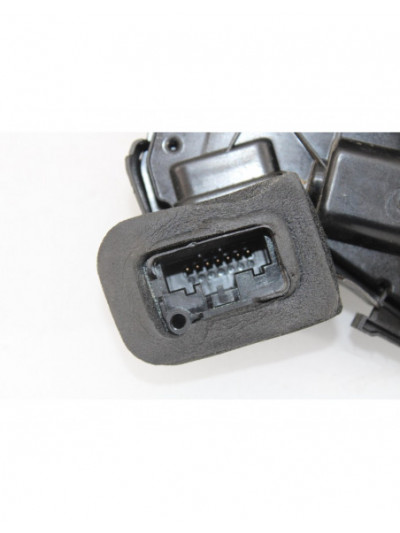 Recambio de cerradura puerta delantera derecha para volkswagen polo (6c1) advance bluemotion referencia OEM IAM 5K2837016D