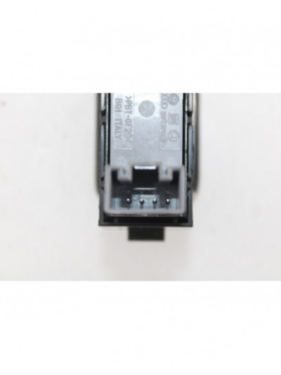 Mando elevalunas delantero derecho VOLKSWAGEN POLO Advance BlueMotion 2015