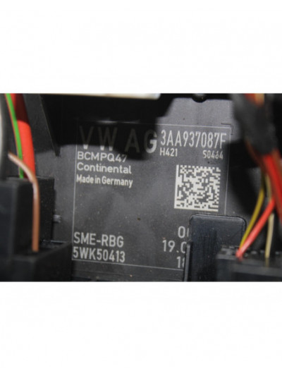 Recambio de caja reles / fusibles para volkswagen passat lim. (362) edition bluemotion referencia OEM IAM 3AA937087F