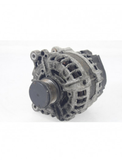 Recambio de alternador para volkswagen passat lim. (362) edition bluemotion referencia OEM IAM 0125811027
