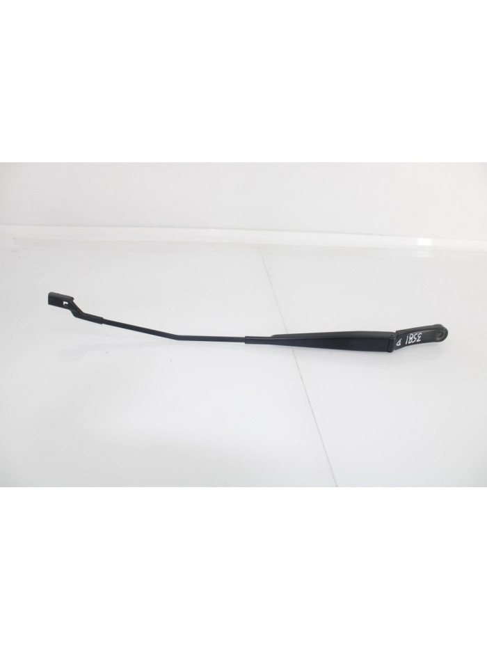 Recambio de brazo limpia delantero derecho para volkswagen polo (6r1) sport by r-line referencia OEM IAM 6R1955410A
