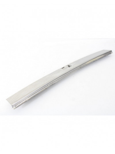 Recambio de molduras traseras para volkswagen touareg (7la) tdi v6 referencia OEM IAM 7L6863459