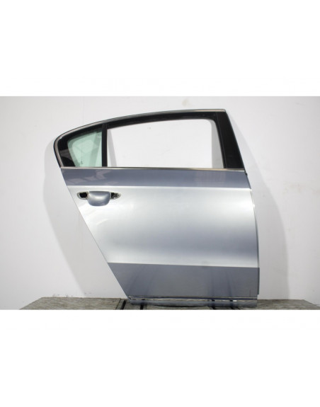 Recambio de puerta trasera derecha para volkswagen passat lim. (362) edition bluemotion referencia OEM IAM 4403DD