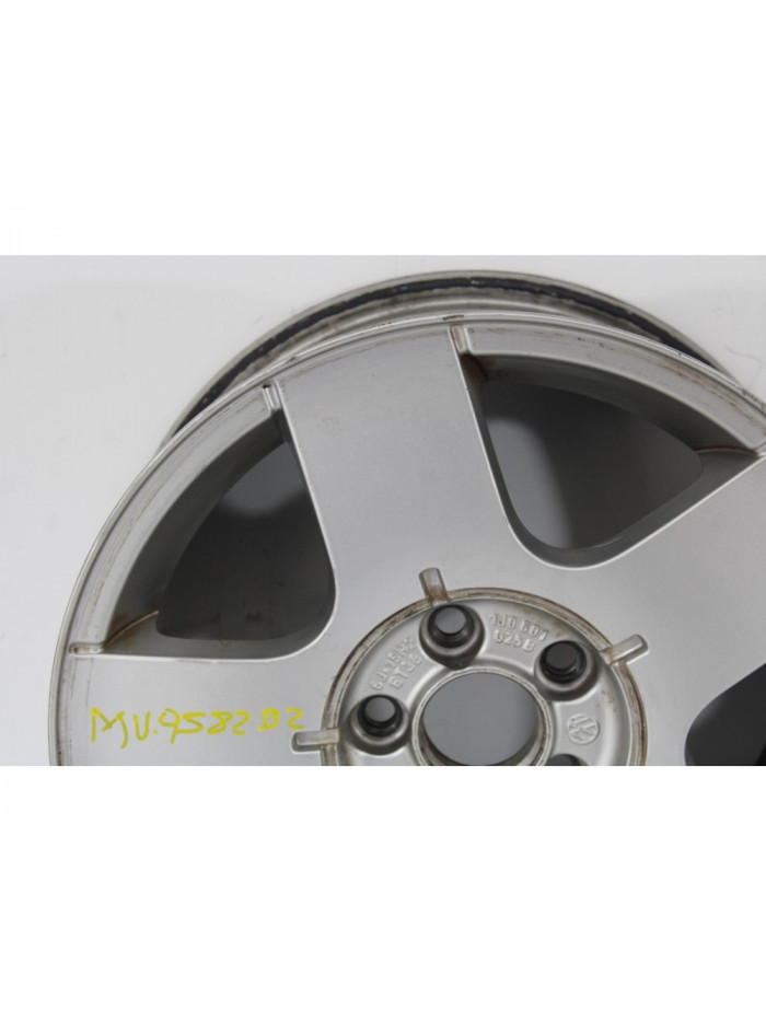 Recambio de llanta para volkswagen golf iv berlina (1j1) conceptline referencia OEM IAM 1J0601025B41462