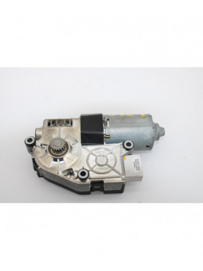 Recambio de motor techo electrico para volkswagen golf vii lim. (5g1) gtd bluemotion tech. referencia OEM IAM 8V3959591