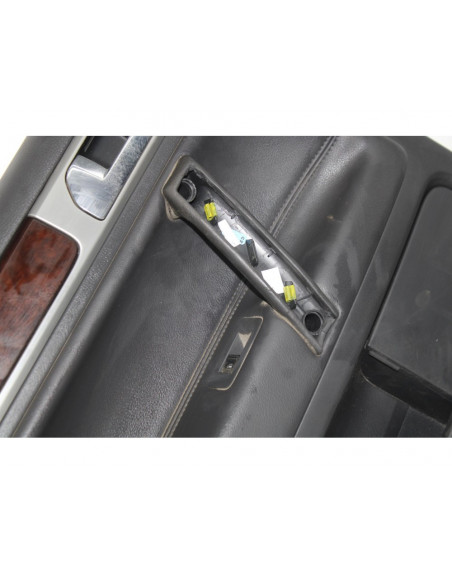 Recambio de guarnecido puerta trasera izquierda para volkswagen touareg (7la) tdi v6 referencia OEM IAM 7L0863981A