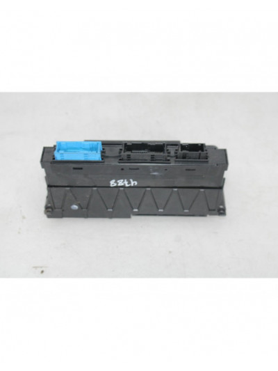 Caja reles / fusibles BMW 5 520 d 2012