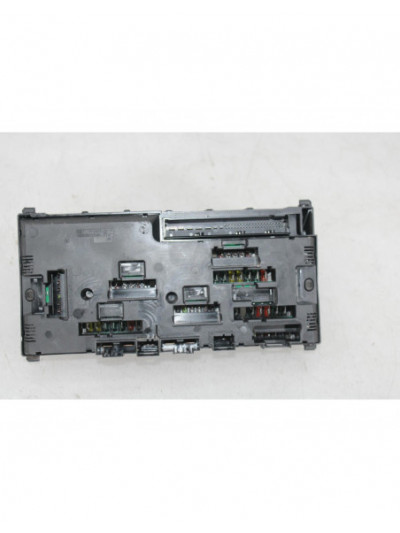 Caja reles / fusibles BMW 5 520 d 2012