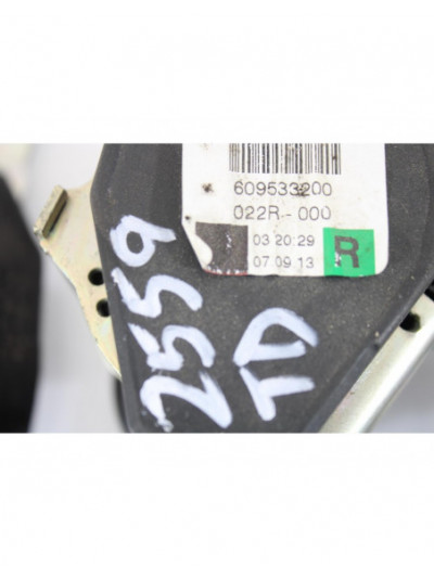 Recambio de cinturon seguridad trasero derecho para volkswagen touareg (7la) tdi v6 referencia OEM IAM 609533200