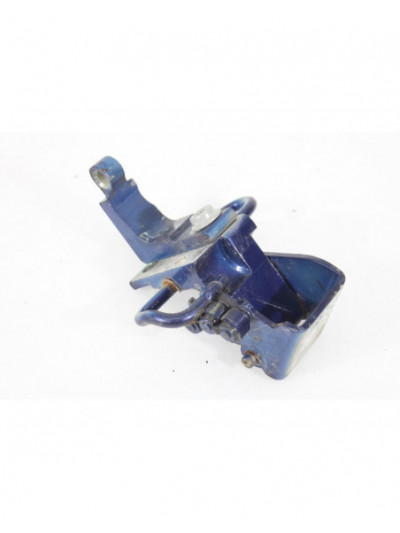 Recambio de bisagra puerta delantera derecha para volkswagen touareg (7la) tdi v6 referencia OEM IAM 7L0831412A