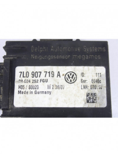 Recambio de centralita alarma para volkswagen touareg (7la) tdi v6 referencia OEM IAM 7L0907719A