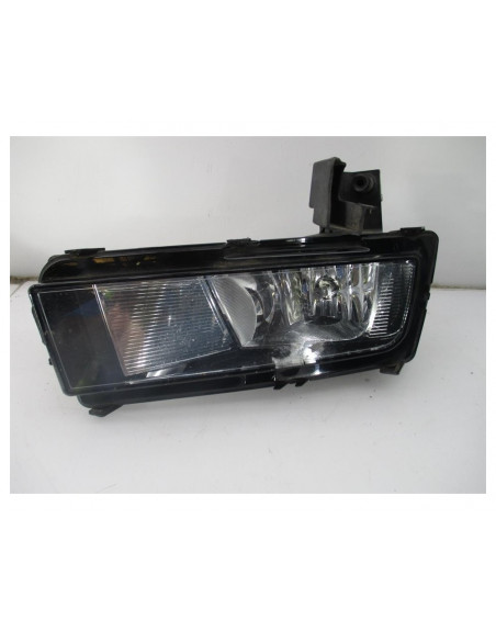 Recambio de faro antiniebla derecho para volkswagen touran (5t1) advance bmt referencia OEM IAM 5TA941662