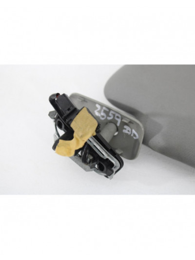 Recambio de parasol derecho para volkswagen touareg (7la) tdi v6 referencia OEM IAM 7L6857552BS