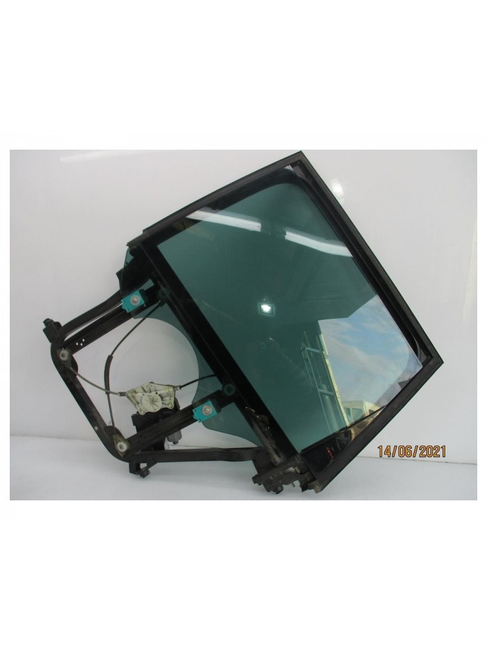 Recambio de elevalunas trasero derecho para volkswagen touareg (7la) tdi v6 referencia OEM IAM 3D0959795