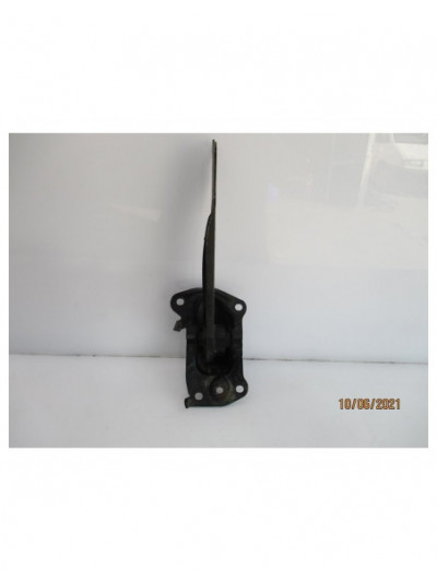 Recambio de brazo suspension superior trasero izquierdo para volkswagen passat cc (357) básico referencia OEM IAM 3C0505226