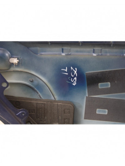 Recambio de puerta trasera izquierda para volkswagen touareg (7la) tdi v6 referencia OEM IAM 7L0839739