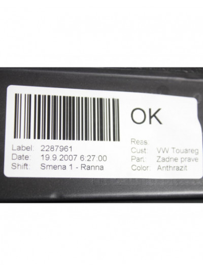 Recambio de guarnecido puerta trasera derecha para volkswagen touareg (7la) tdi v6 referencia OEM IAM 7L0863981A