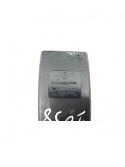 Anclaje cinturón trasero izquierdo VOLKSWAGEN NEW BEETLE 1.6 2002