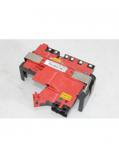 Recambio de caja reles / fusibles para bmw 5 (f10) 520 d referencia OEM IAM
