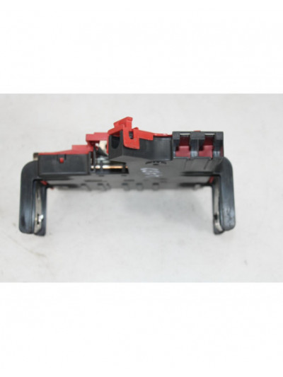 Recambio de caja reles / fusibles para bmw 5 (f10) 520 d referencia OEM IAM