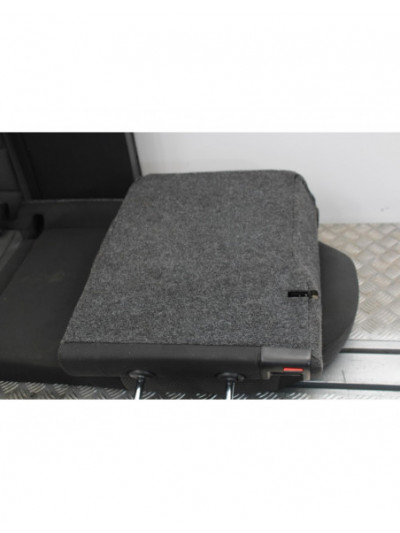 Recambio de asientos traseros para volkswagen golf vi (5k1) advance bluemotion referencia OEM IAM NEGRO