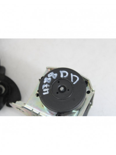 Cinturón seguridad delantero derecho BMW 5 520 d 2012