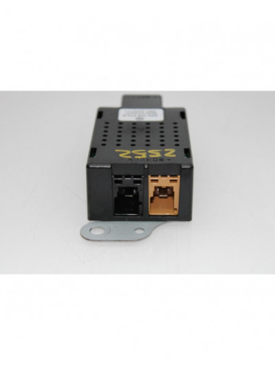 Recambio de amplificador antena para volkswagen golf vi (5k1) advance bluemotion referencia OEM IAM 5M0035570