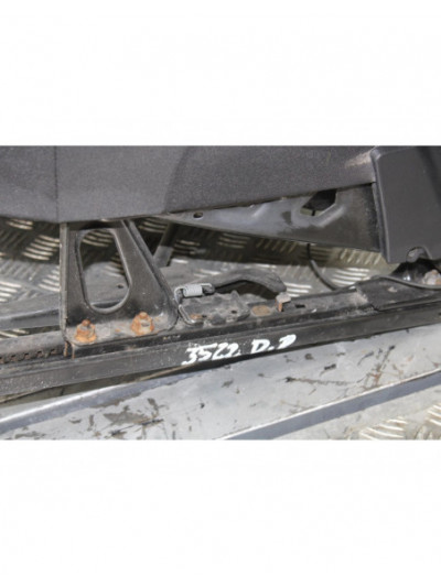 Recambio de asiento delantero derecho para volkswagen polo (6r1) advance referencia OEM IAM TELANEGRO