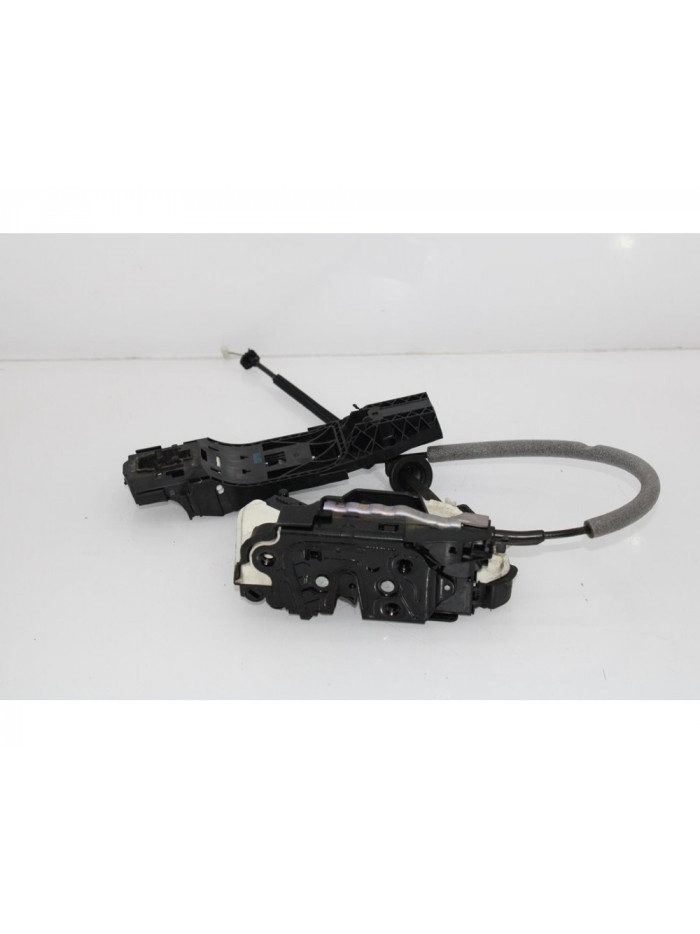 Recambio de cerradura puerta trasera derecha para volkswagen golf vi (5k1) advance bluemotion referencia OEM IAM 5K4839016H