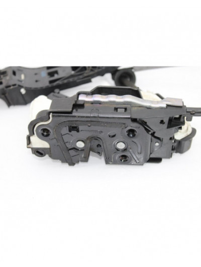 Recambio de cerradura puerta trasera derecha para volkswagen golf vi (5k1) advance bluemotion referencia OEM IAM 5K4839016H