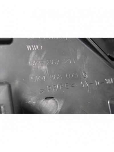 Recambio de guarnecido puerta trasera izquierda para volkswagen golf vi (5k1) advance bluemotion referencia OEM IAM 8K4678073G