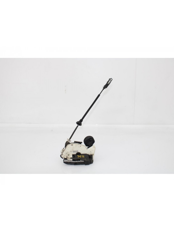 Recambio de cerradura puerta trasera izquierda para volkswagen golf vi (5k1) advance bluemotion referencia OEM IAM 5K4839015H