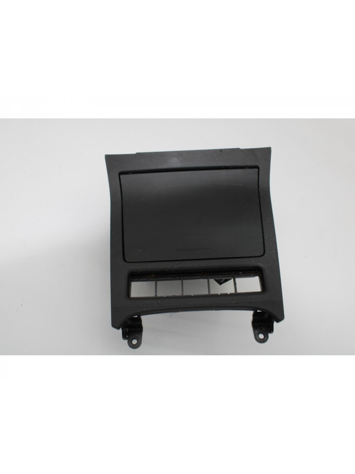 Recambio de cenicero para volkswagen golf vi (5k1) advance bluemotion referencia OEM IAM 5K0857961