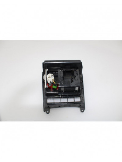 Recambio de cenicero para volkswagen golf vi (5k1) advance bluemotion referencia OEM IAM 5K0857961