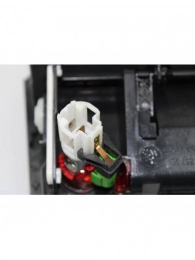 Recambio de cenicero para volkswagen golf vi (5k1) advance bluemotion referencia OEM IAM 5K0857961